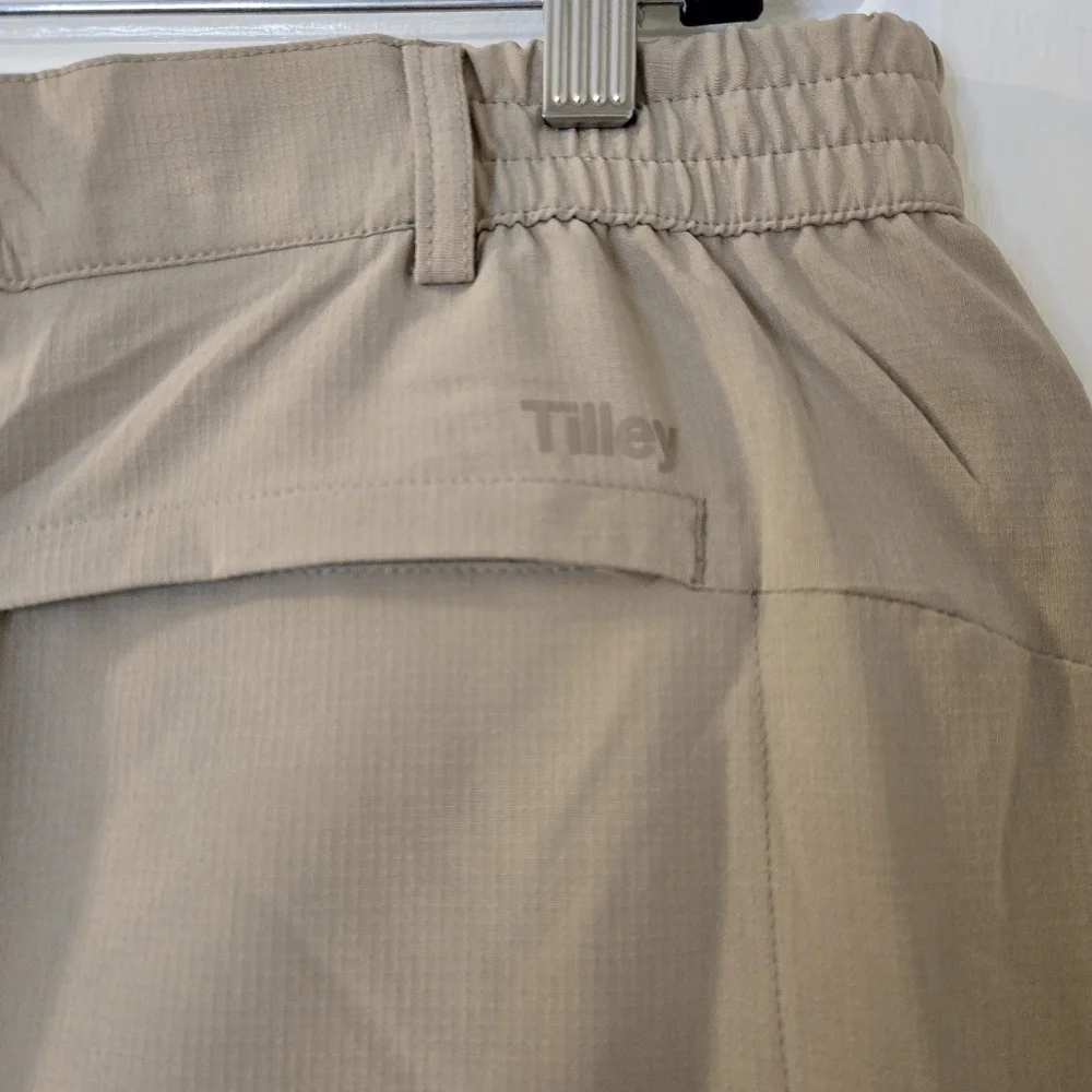 Tilley Ladies Tan Trek Skort With Stretch Ripstop Material Size XXL